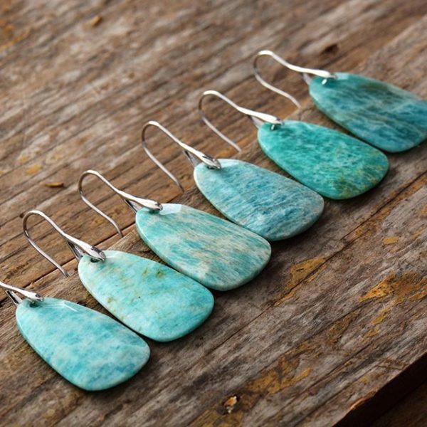 new modern high-end Tianhe stone pendant earrings geometric elegance European and American popular jewelry jewelry