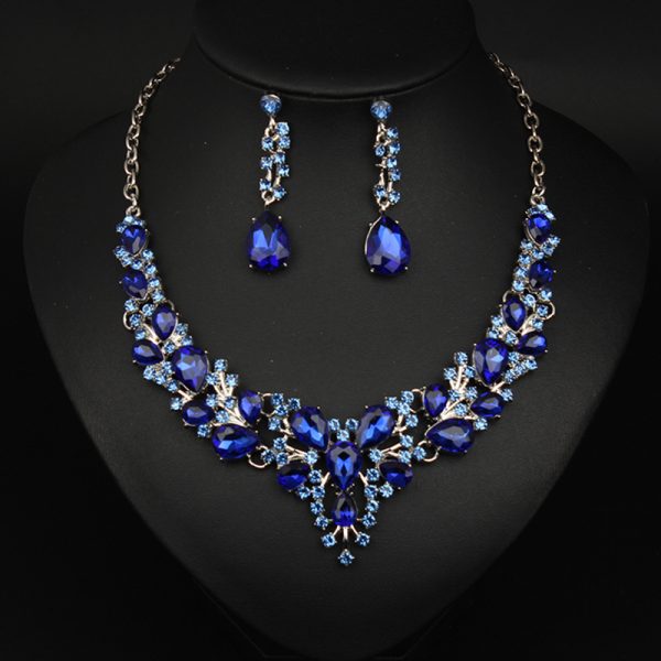 Cross-border e-commerce hot sale European and American fashion crystal necklace earrings set bridal wedding jewelry women's jewelry wholesale