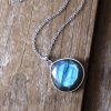 High quality elongated stone simple and fashionable water droplet pendant necklace, natural stone crystal jewelry