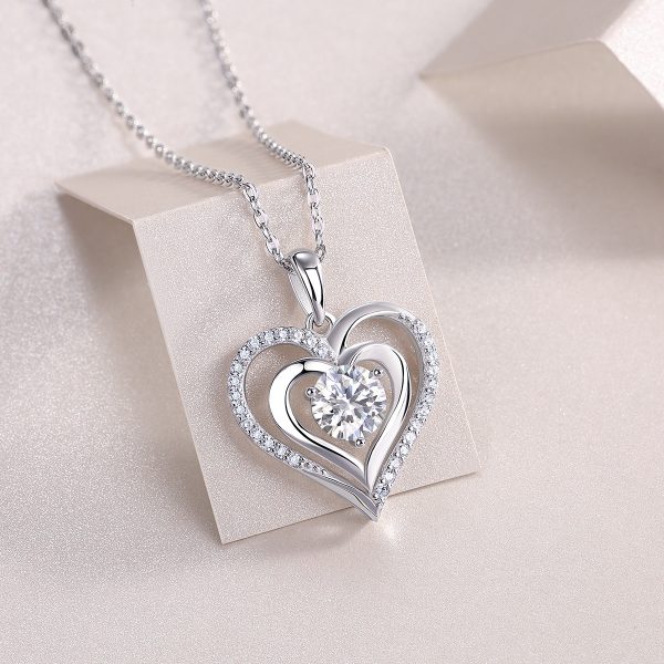 0463a546-c09e-4b15-b543-b465e7e88cd3-2.jpg Telepathy - Top-quality Moissanite Fashionable Light Luxury Jewelry Pendant Necklace S925 Silver Plated Platinum.