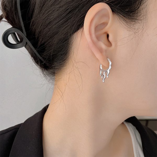 c4b2a6f6-e93c-40b4-b728-53301a02a07e.jpg European And American-style Minimalist Plain Earrings