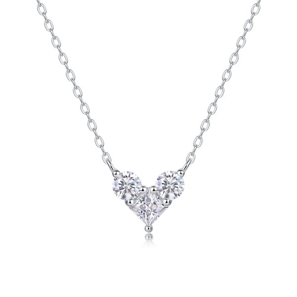Love In The Present - A Fashionable And Trendy Necklace Pendant Set With Top-quality Moissanite S925 Silver And Platinum Plating Can Be Tested With A Diamond Pen