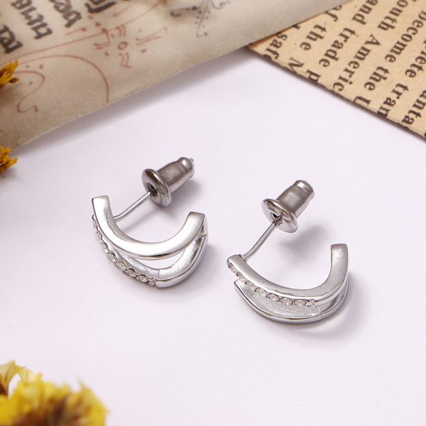 Simple And Versatile Earrings For Women